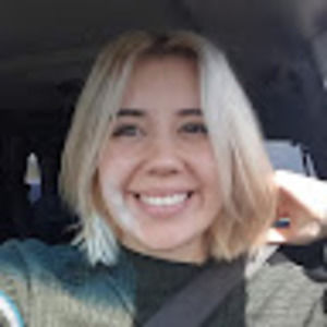 Meet your Posher, Karina